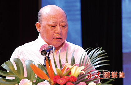 <p>1月，將2019年確定為&ldquo;強(qiáng)基固柢年&rdquo;之關(guān)鍵提升年，以&ldquo;強(qiáng)基固柢&rdquo;為主基調(diào)，以人為本抓管理，精品項(xiàng)目促轉(zhuǎn)型，精益創(chuàng)新強(qiáng)品質(zhì)，綠色文化樹形象，改善經(jīng)營提效益，創(chuàng)造鑫達(dá)集團(tuán)更大的新的奇跡； 1月10日下午，河北鑫達(dá)集團(tuán)2018年度總結(jié)表彰暨2019年工作部署大會在云南騰沖世紀(jì)金源大酒店隆重舉行，對集團(tuán)2018&ldquo;強(qiáng)基固柢&rdquo;年取得的各項(xiàng)成果進(jìn)行了全面總結(jié)，對2019年的生產(chǎn)經(jīng)營工作進(jìn)行整體部署，為集團(tuán)新一年的發(fā)展指明了方向；</p>
<p>3月，更名為&ldquo;河北鑫達(dá)鋼鐵集團(tuán)有限公司&rdquo;；</p>
<p>7月，河北鑫達(dá)集團(tuán)2019年上半年工作總結(jié)表彰暨工作再動(dòng)員大會在吉林省東豐縣隆重舉行，通過總結(jié)上半年工作并對先進(jìn)集體的表彰，激勵(lì)先進(jìn)員工，為廣大員工樹立榜樣，形成奮勇爭先的工作氛圍；</p>
<p>9月，遼寧京東管業(yè)有限公司450m&sup3;高爐成功點(diǎn)火；</p>
<p>11月，110MW超高溫亞臨界煤氣發(fā)電項(xiàng)目成功并網(wǎng)發(fā)電，為集團(tuán)創(chuàng)造了可觀的經(jīng)濟(jì)效益和社會效益。</p>