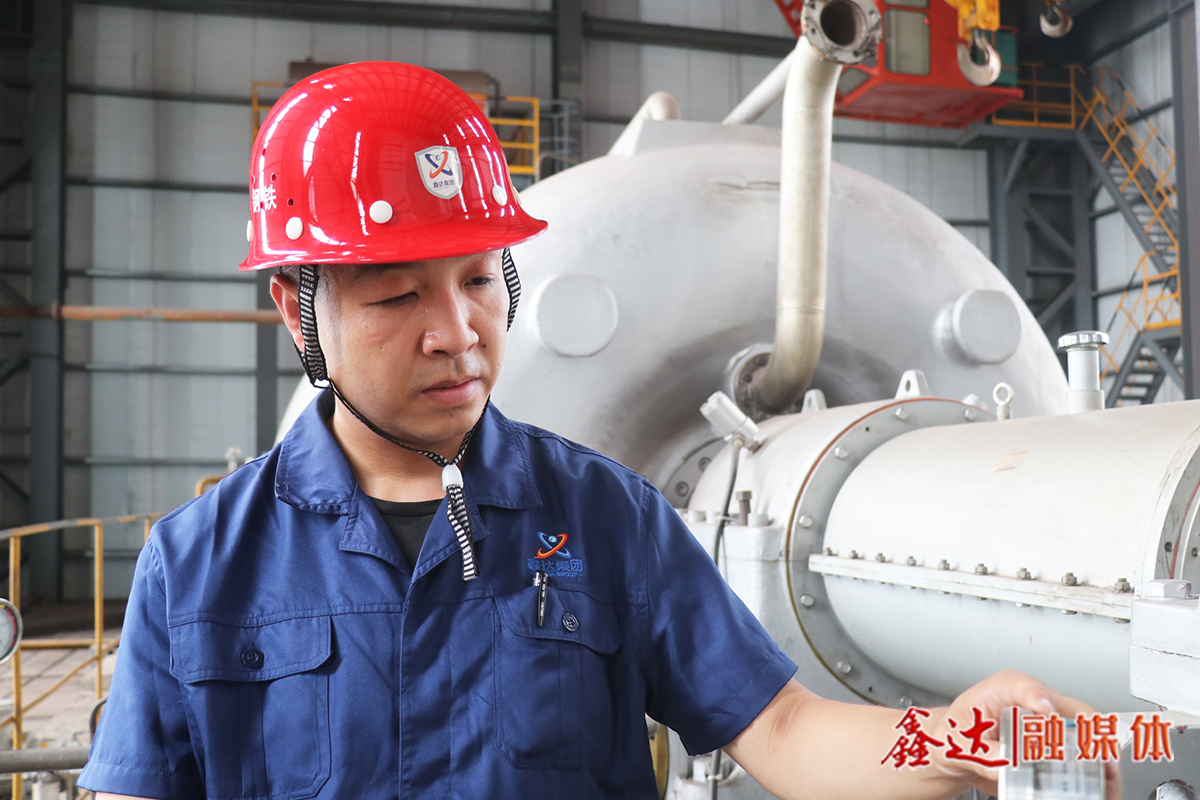 鑫達(dá)故事丨任學(xué)鵬：敢想敢做，守護(hù)煉鐵設(shè)備十二載！