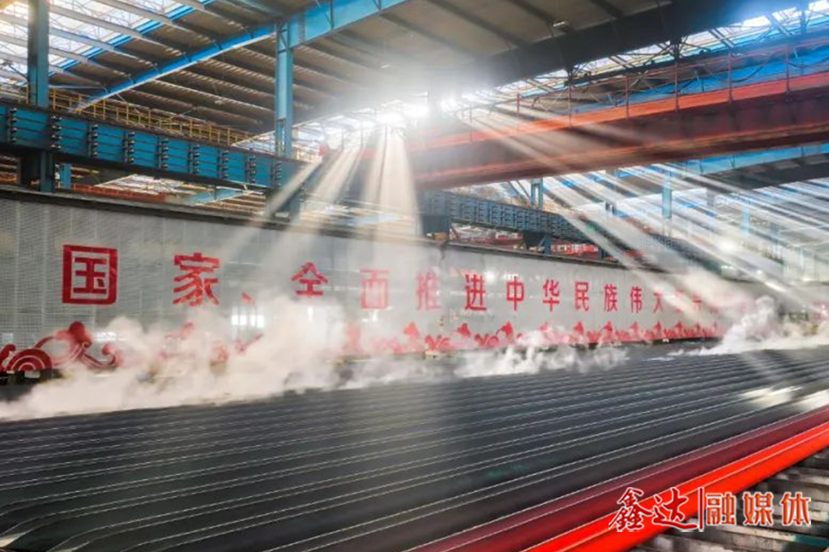 直擊現(xiàn)場丨精益管理“煉”真章，軋鋼總廠型鋼產(chǎn)線煥新啟航！